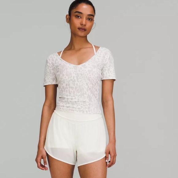 Lululemon Align T-shirt Cheetah Camo Antique White Multi - Picture 2 of 6